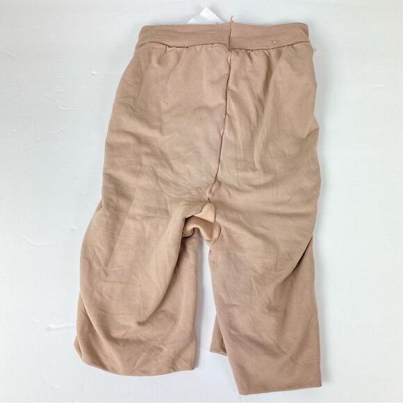⭐️ Spanx Nude color size Medium / C Shapewear Shorts - Picture 3 of 5